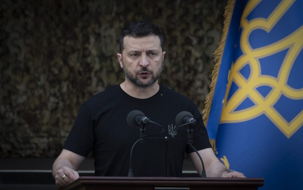 Președintele Ucrainei, Volodimir Zelenski, a făcut o declarație neașteptată în Ediția sa de Anul Nou, anunțând că negocierile pentru un acord de pace cu Rusia sunt aproape de finalizare, fiind în faza de ultimă mână
