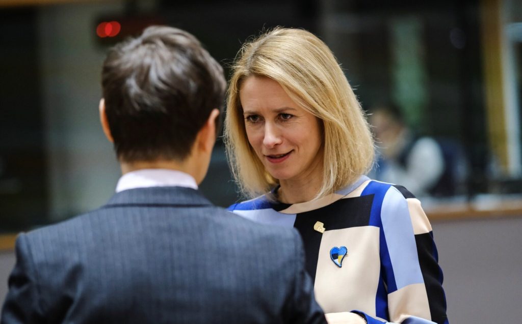 Kallas, UE: Criza globală poate fi un „moment bun” pentru alcool (Politico)