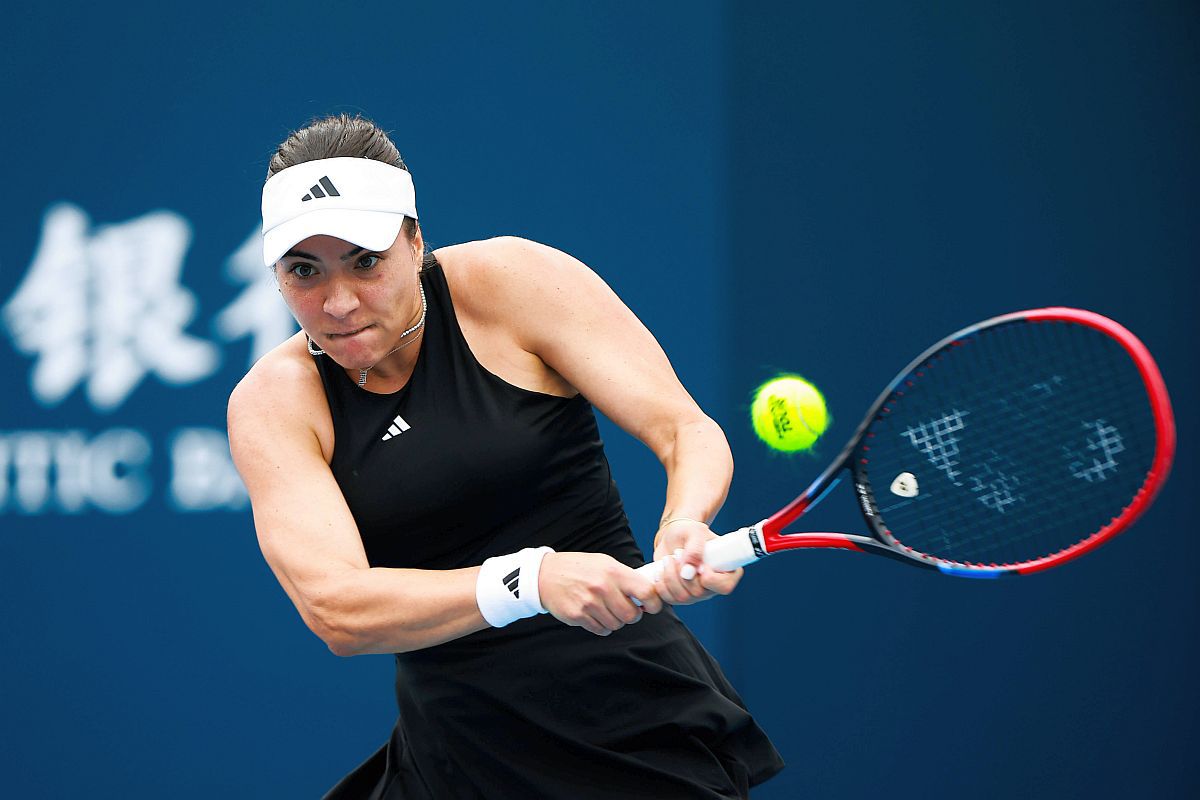Gabriela Ruse, eliminată în primul tur la Adelaide: un debut dezamăgitor pe hard-ul australian Gabriela Ruse, jucătoare de tenis în vârstă de 28 de ani, a suferit o înfrângere dureroasă în primul tur al turneului WTA500 de la Adelaide, fiind învinsă cu 0-6, 3-6 de către rusoaica Anna Kalinskaya, clasată pe locul 33 WTA