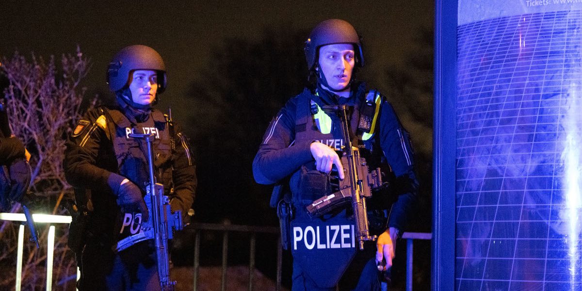 33AV9F3-highres.jpg - JurnalUrban