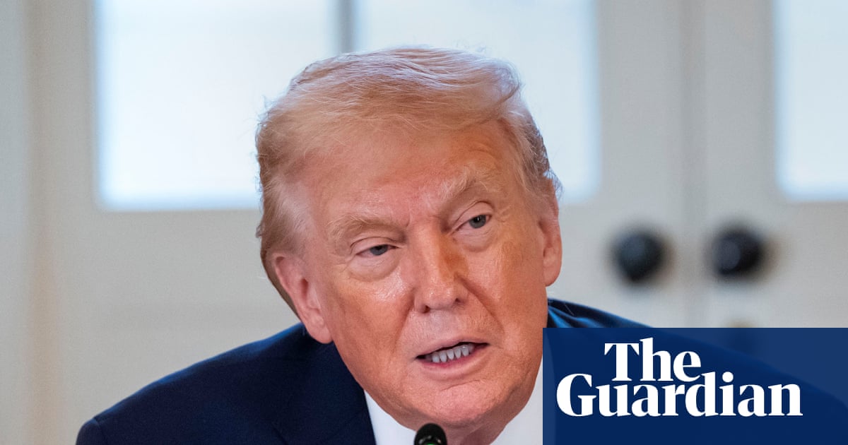 Trump își dezvăluie planul pentru sistemul de sănătate: promisiuni vagi și controverse la orizont Donald Trump a prezentat luni documentul așteptat de mulți, intitulat „Great Healthcare Plan”, care detaliază cadrul său pentru reformarea accesibilității serviciilor medicale