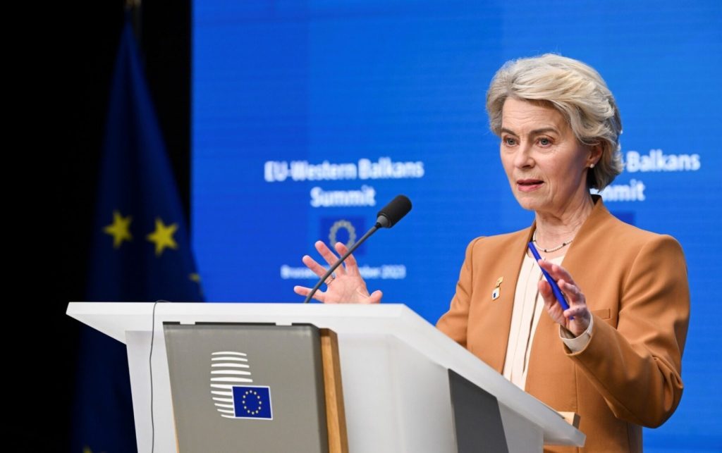 Europa în fața unei răscruce: între alianța transatlantică și promisiunea de independență strategică În contextul geopolitic tensionat al ultimului an, Europa traversează o perioadă de incertitudine și reevaluare a poziției sale pe scena internațională