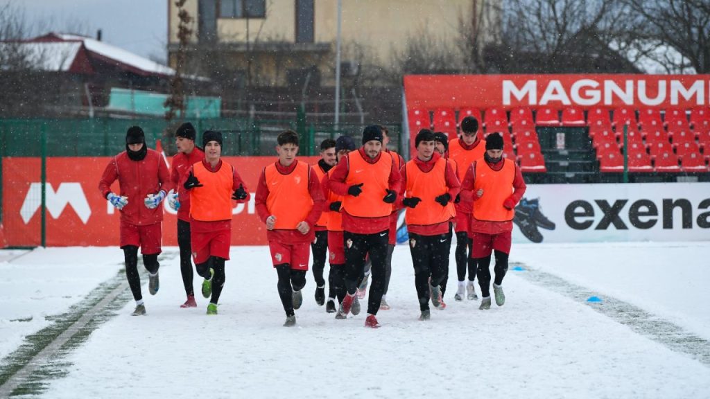 FC Bacău renunță la doi jucători în căutarea eficienței pe teren FC Bacău, echipa moldoveană susținută de frații Pavăl, a început transformările dorite în lotul său, renunțând la portarul Rafael Vlăsceanu și fundașul Alexandru Vodă