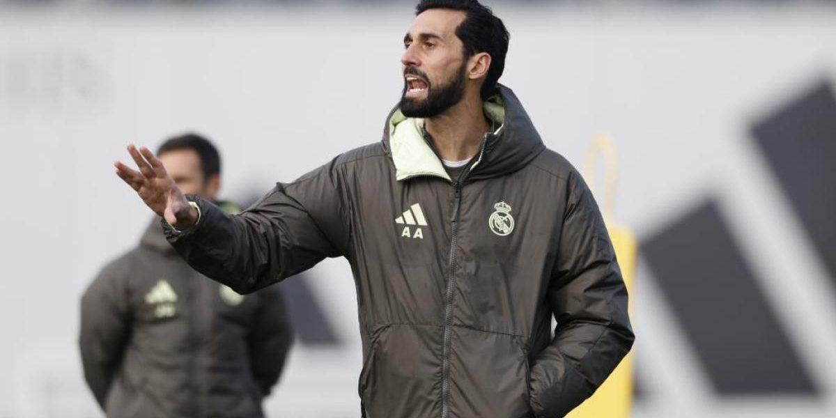 4-3-3... y todo pasa por "el mejor '6' de España"