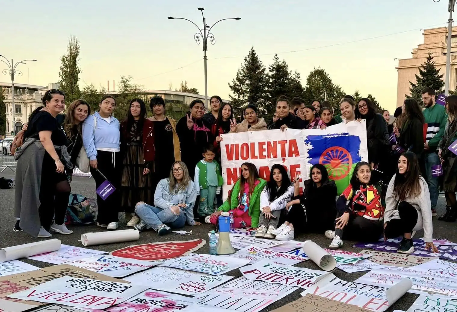 Consiliul General al Municipiului București se pregătește să aprobe un proiect major menit să îmbunătățească incluziunea comunității rome din Capitală, în special din Sectorul 2, care găzduiește cea mai mare populație romă de pe raza orașului