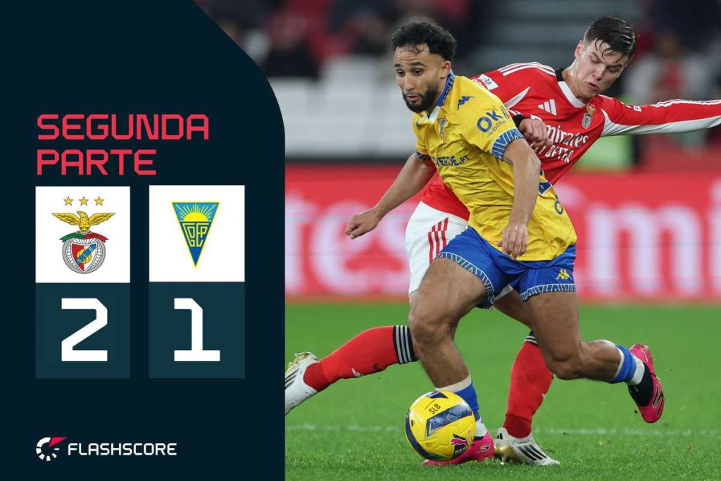 Prestianni marchează primul gol pentru Benfica în repriza a doua (48′)