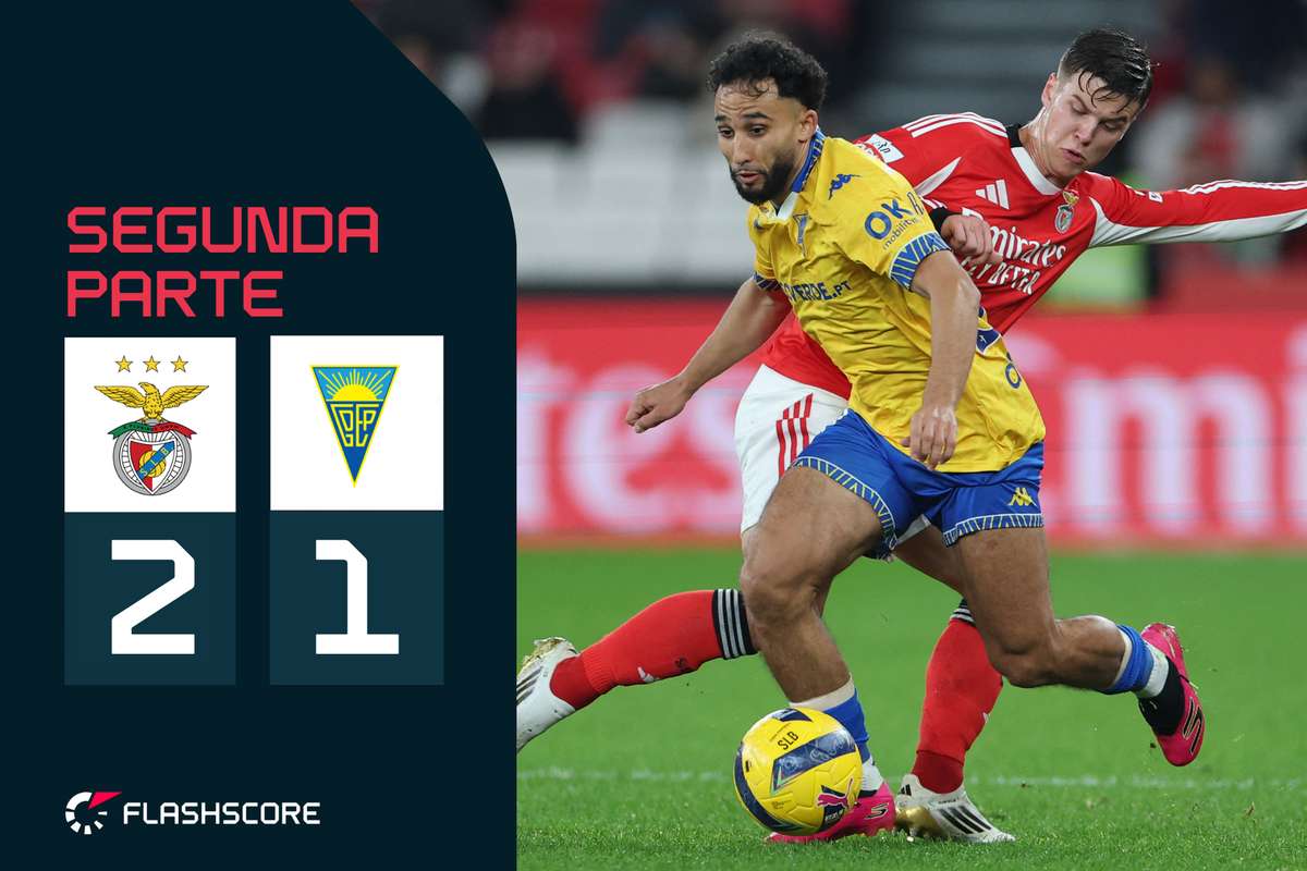 Prestianni marchează primul gol pentru Benfica în repriza a doua (48′)