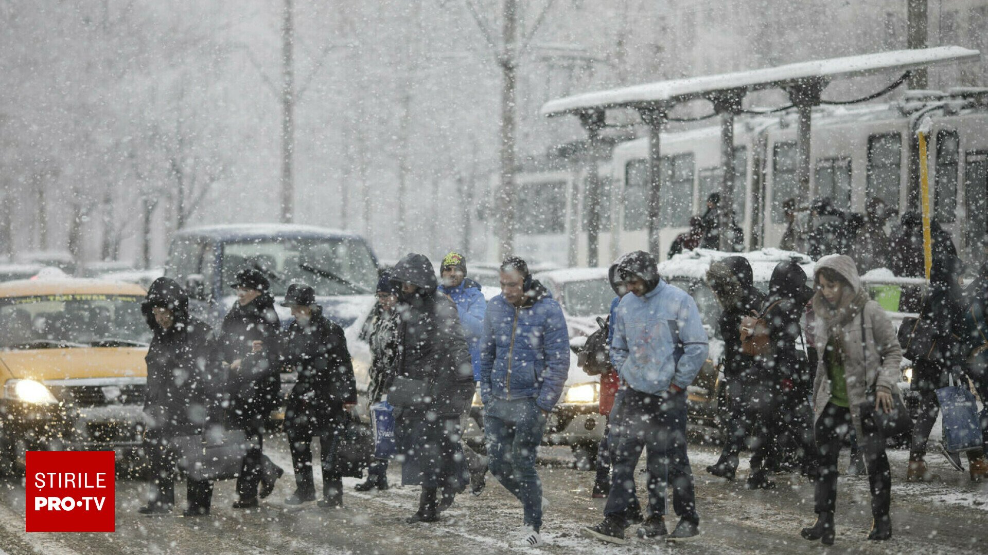 Vremea se răcește brusc în România – ninsori și ger în următoarele zile România se pregătește pentru un val de vreme rece, cu temperaturi în scădere și precipitații începând de miercuri seara