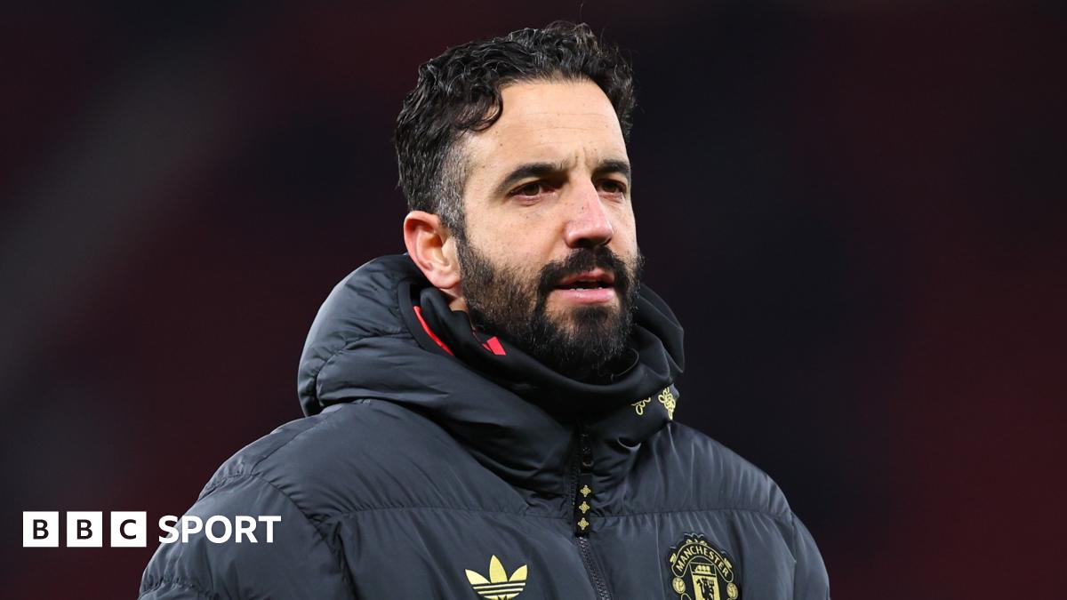 United își schimbă antrenorul: Amorim, demis după rezultate slabe Manchester United a decis să-i pună capăt colaborării cu Bruno Amorim, după o serie de rezultate sub așteptări care au lăsat echipa pe locul șase în Premier League