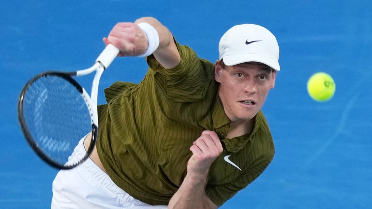 Sinner își continuă drumul poate pe calea victoriei la Australian Open Jannik Sinner a demonstrat încă o dată de ce este considerat unul dintre cei mai promițători jucători de tenis ai momentului