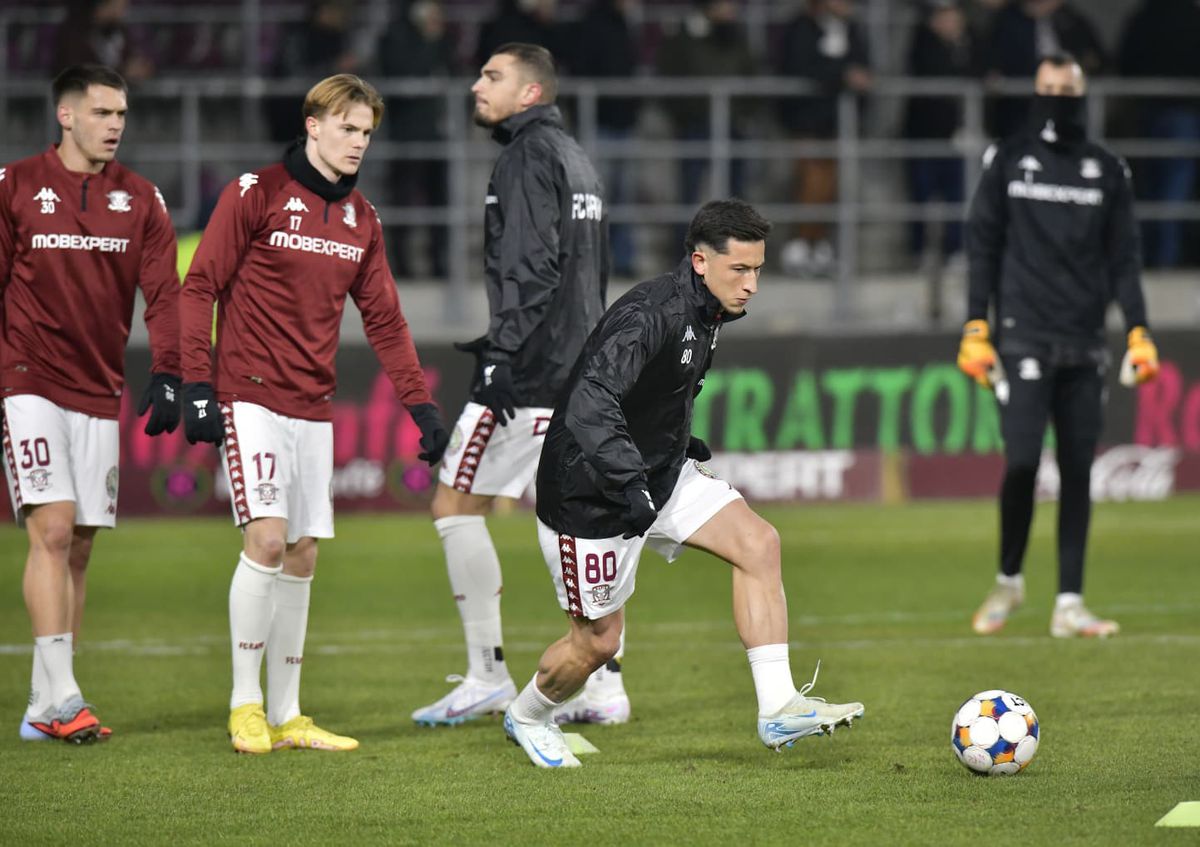 Rapid și U Cluj se duelează în etapa #24 din Superligă: Meciul este live la ora 20:00 Pe stadionul din Giulești, Rapid și U Cluj își vor disputa astăzi, de la ora 20:00, întâlnirea din etapa #24 a Superligii