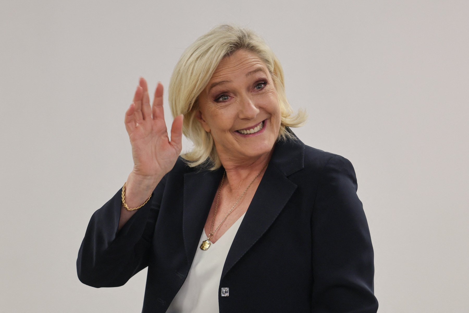 Președintele tribunalului din Paris avertizează asupra ingerințelor externe în procesul penal al RN Președintele Tribunalului Judiciar din Paris, Peimane Ghaleh-Marzban, a emis un avertisment clar și puternic marți, în contextul unor informații alarmante apărute recent, referitoare la posibile presiuni externe în cazul dosarului penal al partidului de extremă dreaptă Rassemblement National (RN)
