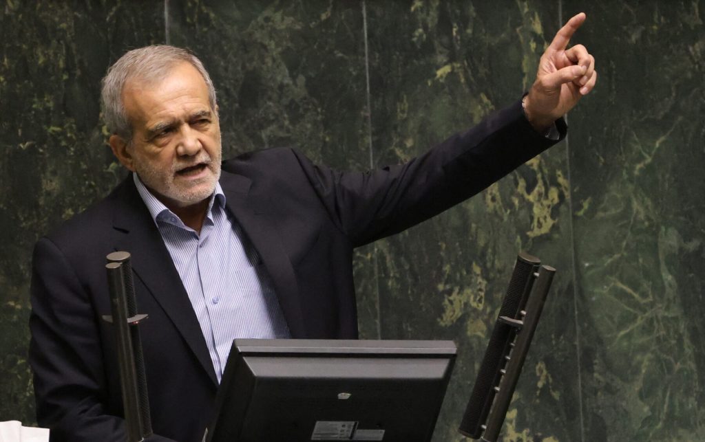 Teama de escaladare în Iran: oficialii încearcă să liniștească spiritele în mijlocul protestelor și al tensiunilor politice În ultimele săptămâni, Iranul se află din nou în centrul atenției internaționale, nu doar din cauza tensiunilor politice, ci și pentru manifestațiile masive care au fost declanșate de o criză economică profundă