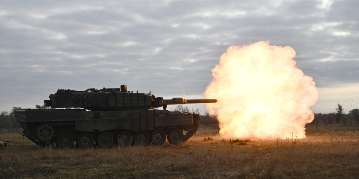 AFP__20241027__36KZ7HD__v3__HighRes__TopshotUkraineRussiaConflictWar.jpg - JurnalUrban