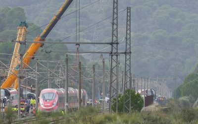 Accident-tren-feroviar-spania.jpg - JurnalUrban