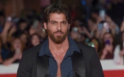 Cunoscut actor turc de telenovele, reținut la Istanbul / Ce acuzații i se aduc