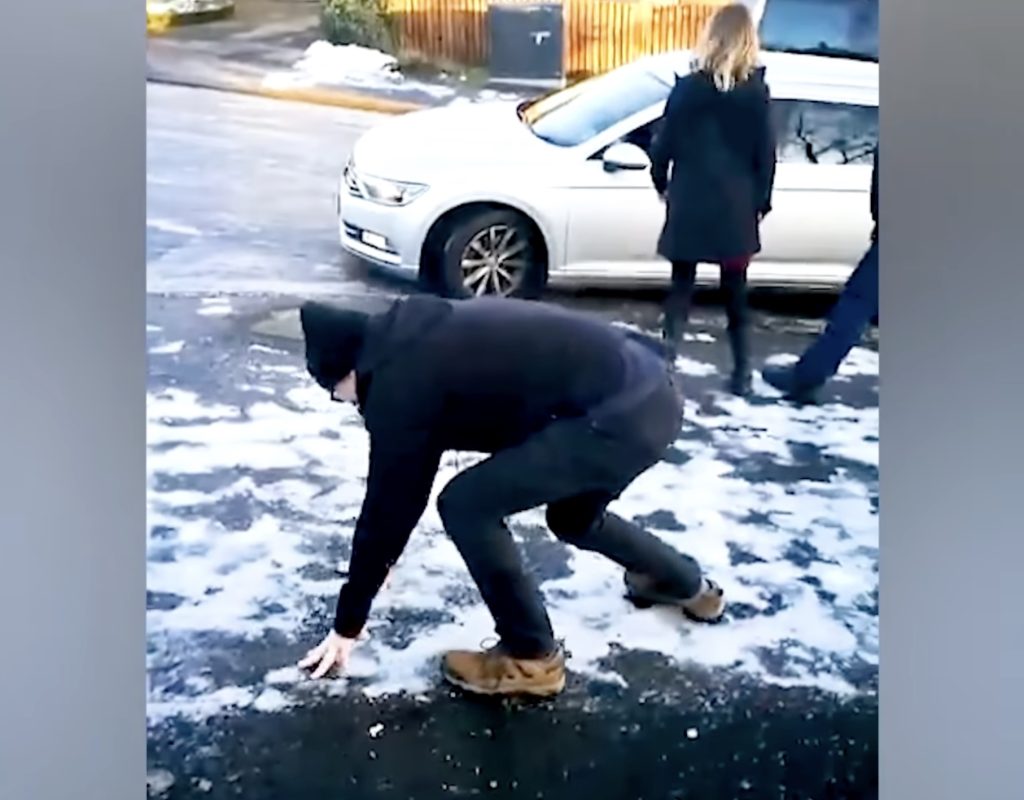 România înghețată: temperaturi record și impactul asupra vieții cotidiene Întregul teritoriu al țării se confruntă în aceste zile cu un ger extrem, ce a adus temperaturi care nu au mai fost înregistrate de mult timp