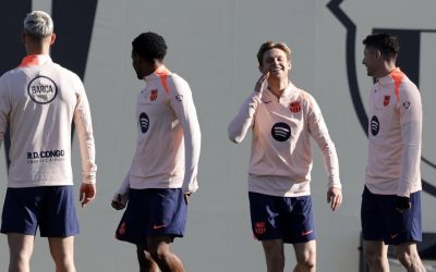 La alineación probable del Barcelona ante el Elche apunta a dos regresos