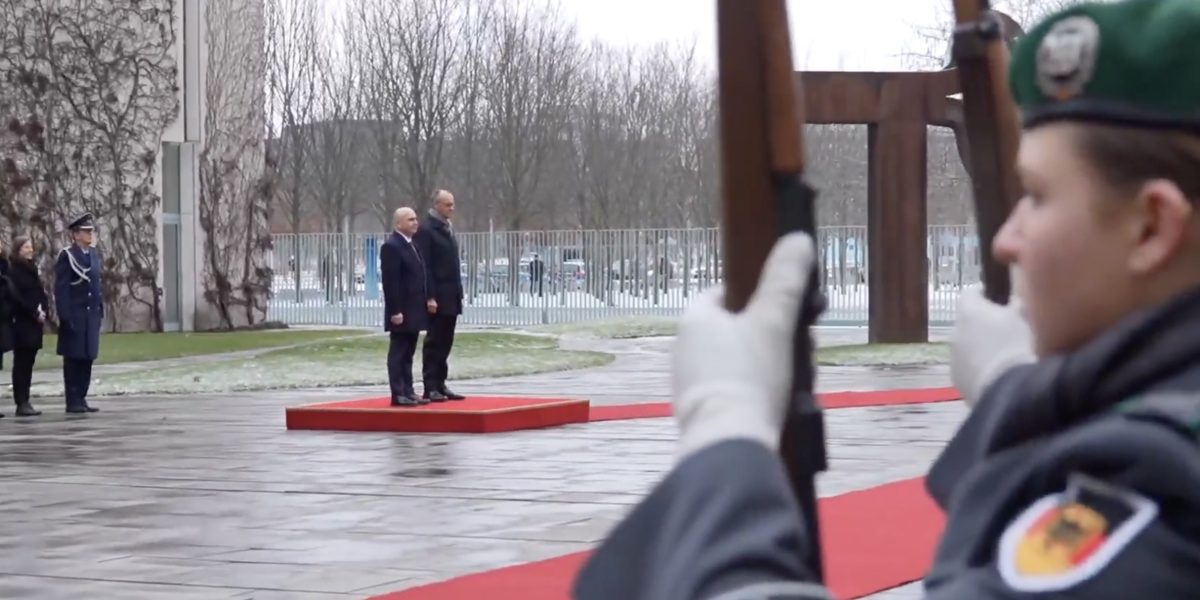 Bolojan-in-Germania.jpg - JurnalUrban