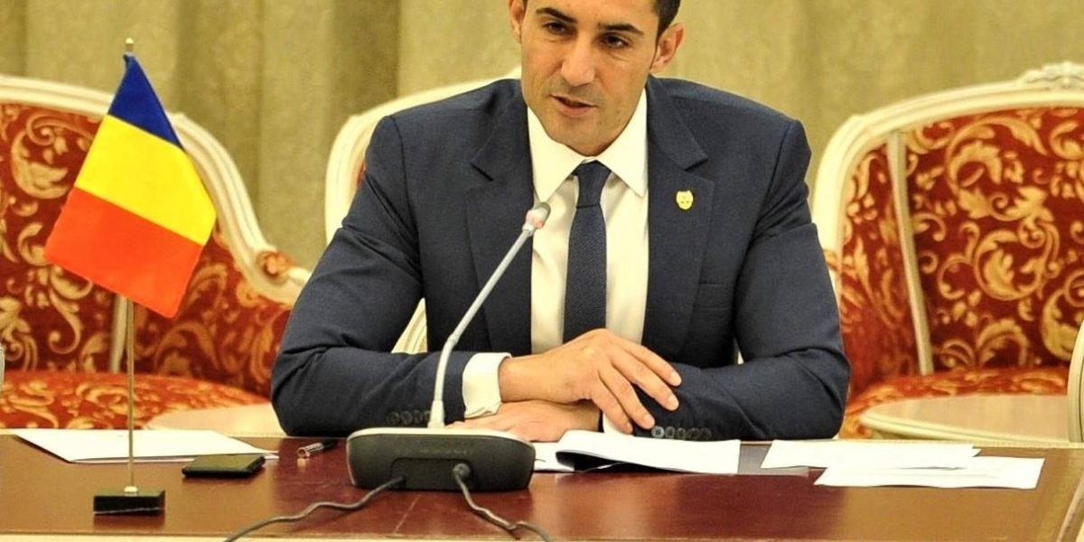 Claudiu Manda acuză: Bolojan ignoră playlistul, posibilă schimbare de lăutar - JurnalUrban