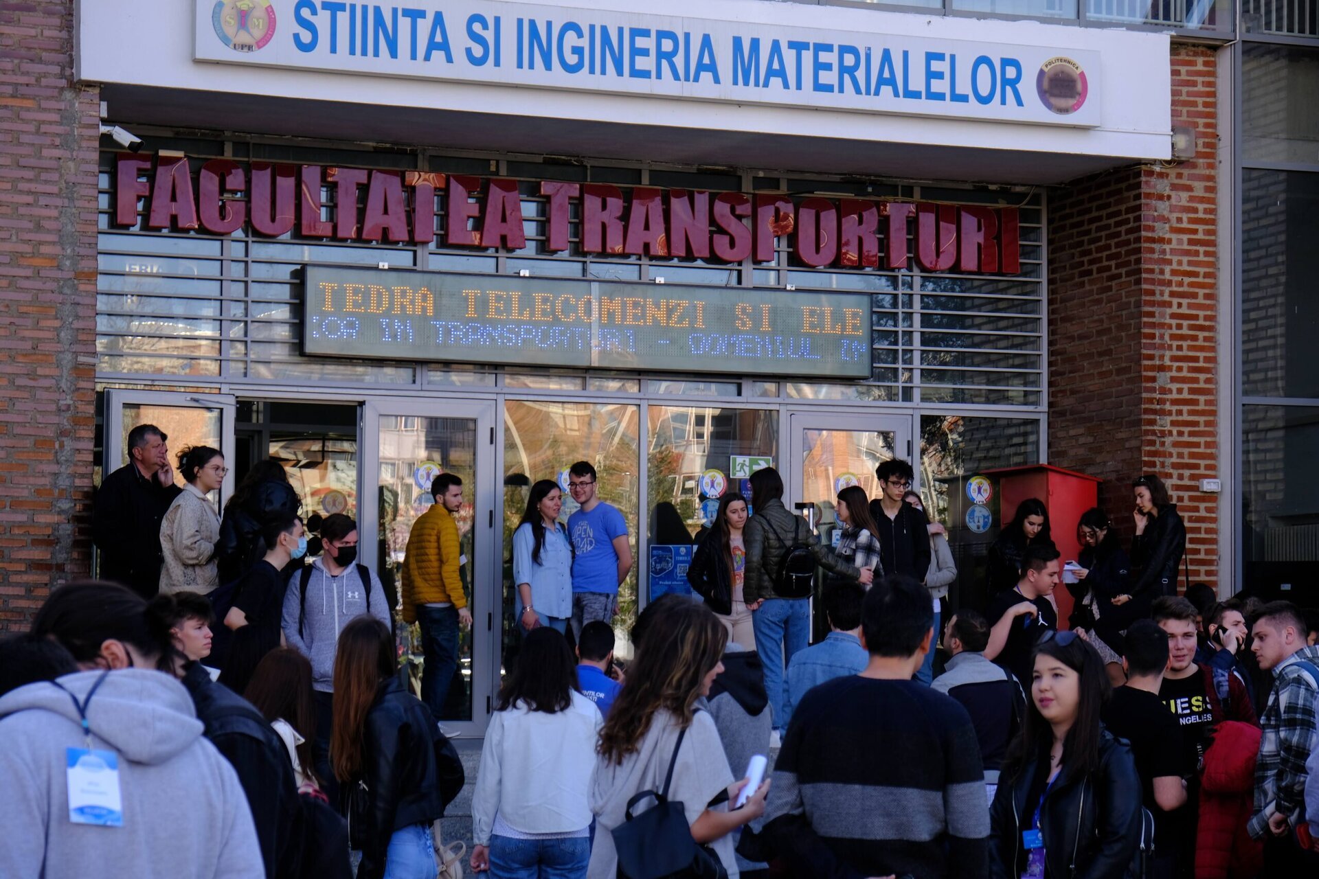 Au început înscrierile pentru sesiunea de preadmitere la Universitatea Politehnica din București, o etapă crucială care deschide porțile către una dintre cele mai prestigioase instituții de învățământ tehnic din țară