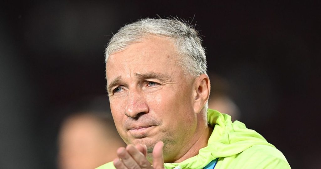 „Sunt mai apreciat în străinătate”. Dan Petrescu, dezamăgit de reacțiile din România: „Am primit din Rusia, Italia, Anglia. Asta e realitatea”