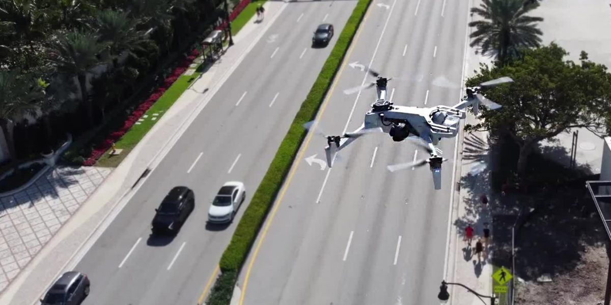 Drona-Politie-amenzi-SUA.jpg - JurnalUrban