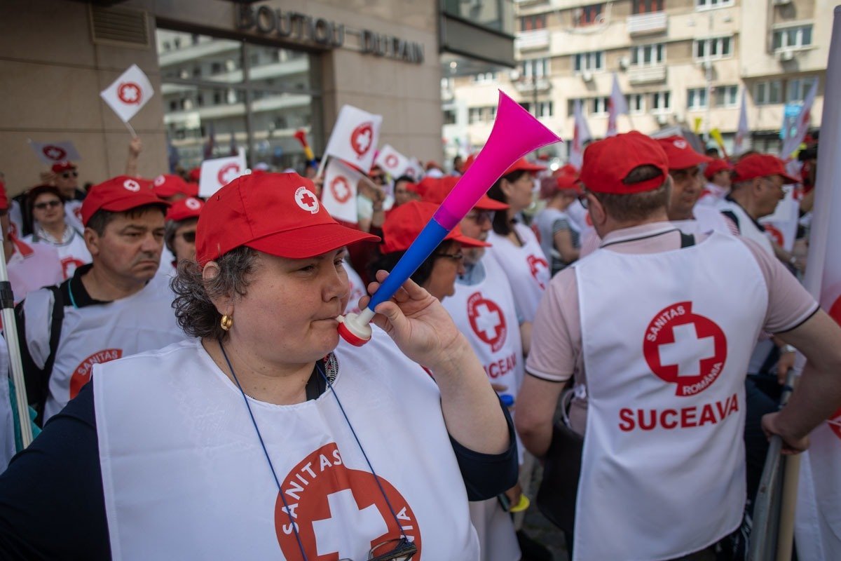 Sanitas anunță grevă dacă Guvernul păstrează reducerea fondului de salarii cu 10%