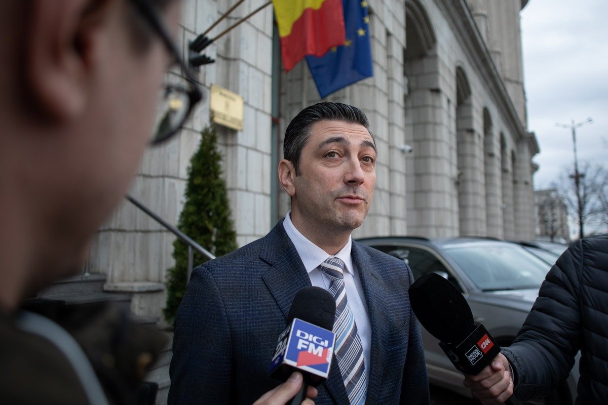 Parchetul General reacționează la acuzațiile din documentarul Recorder privind sistemul judiciar românesc În contextul dezbaterii publice tumultoase din ultimele săptămâni, Parchetul General a oficializat poziția sa cu privire la scandalul generat de documentarul realizat de Recorder, care a adus acuzații grave despre funcționarea sistemului de justiție din România