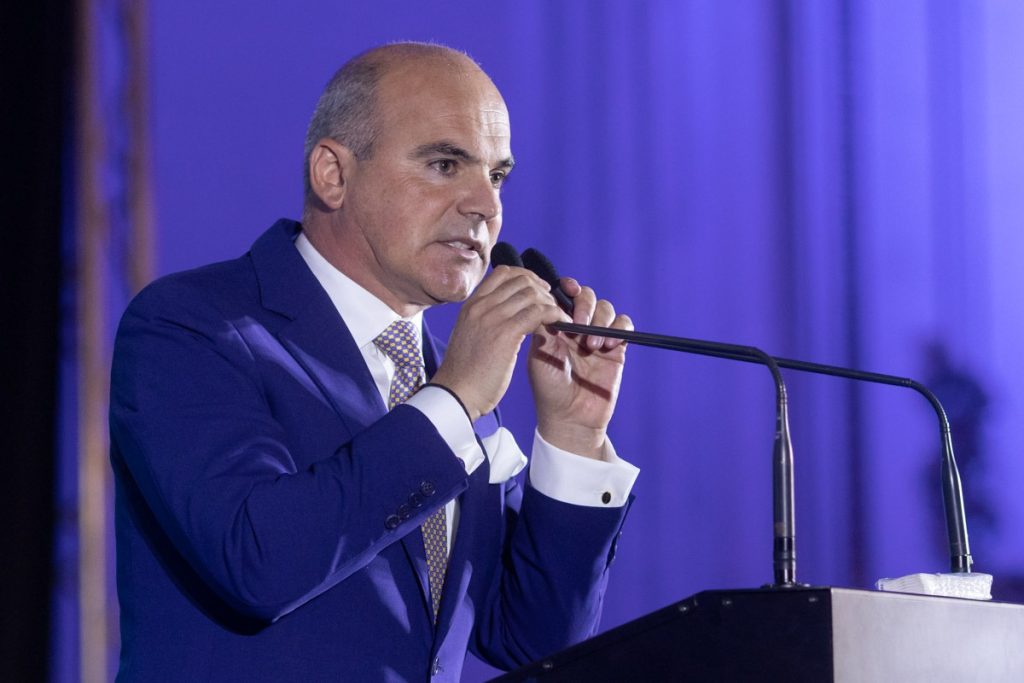 Luni seara, atmosfera din cadrul Partidului Național Liberal (PNL) a fost marcată de o schimbare neașteptată, pe fondul unui scandal care a detonat în interiorul formațiunii