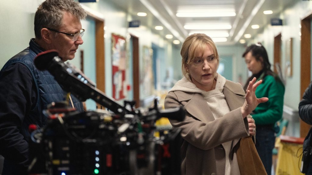 Kate Winslet: De la Actriță la Regizoare în „Goodbye June”