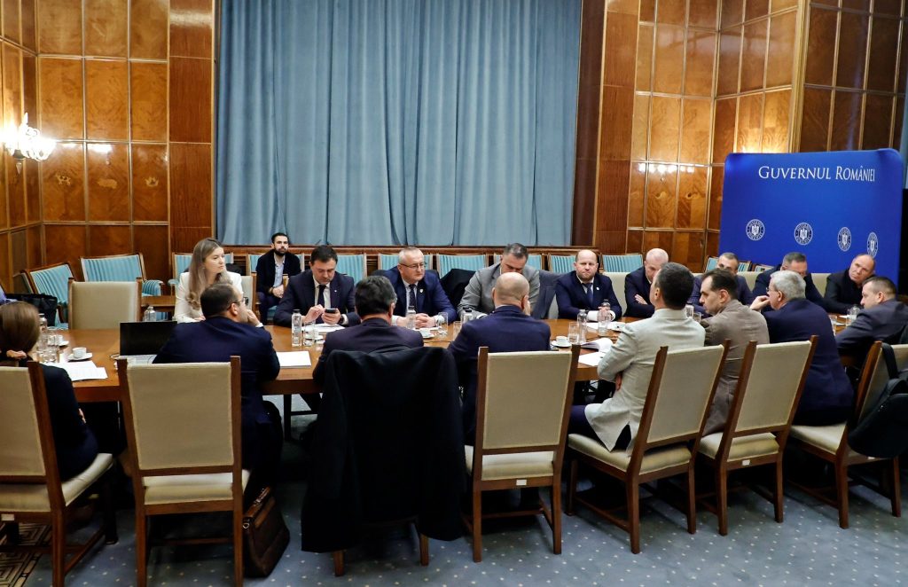 România, în comparație cu alte state ale Uniunii Europene, continuă să se confrunte cu dezechilibre semnificative în administrația locală, arată cel mai recent raport al Guvernului