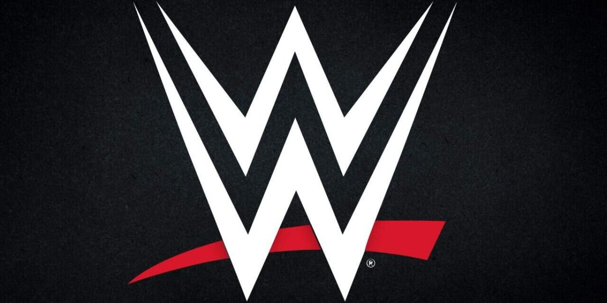 POTENITAL SPOILER: WWE Hall Of Famer Travels To Saudi Arabia For Royal Rumble