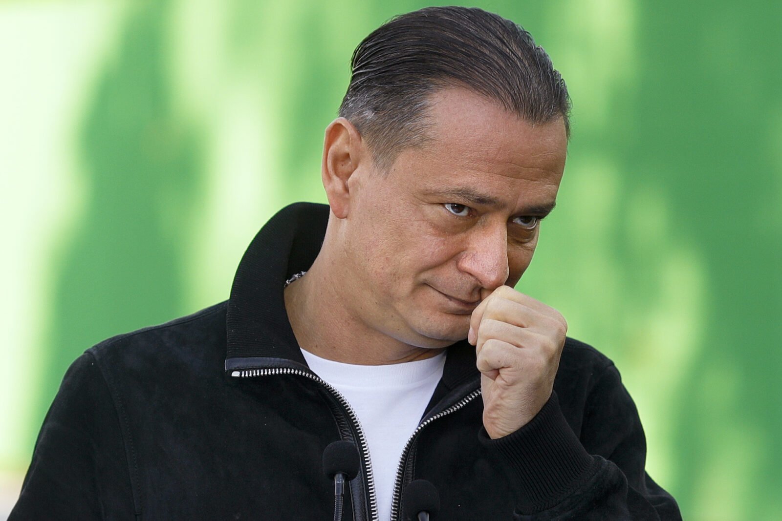 Primăria Sectorului 4, condusă de Daniel Băluță, începe anul 2026 într-un paradox financiar care pune în lumină lipsa de coerență în gestionarea bugetului local