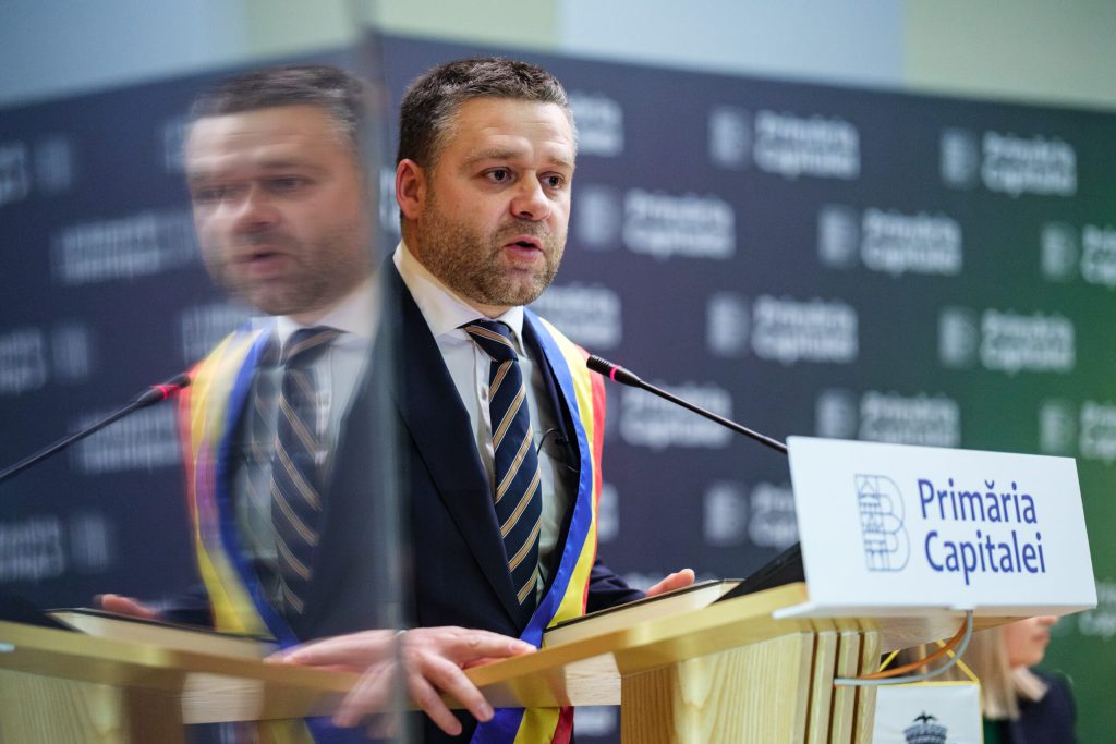 Primăria Sectorului 6 a avut parte de o deschidere tumultoasă în cadrul celei mai importante ședințe a Consiliului General din mandatul lui Ciprian Ciucu, eveniment marcat de tensiuni, acuzări și reacții neașteptate din partea participanților