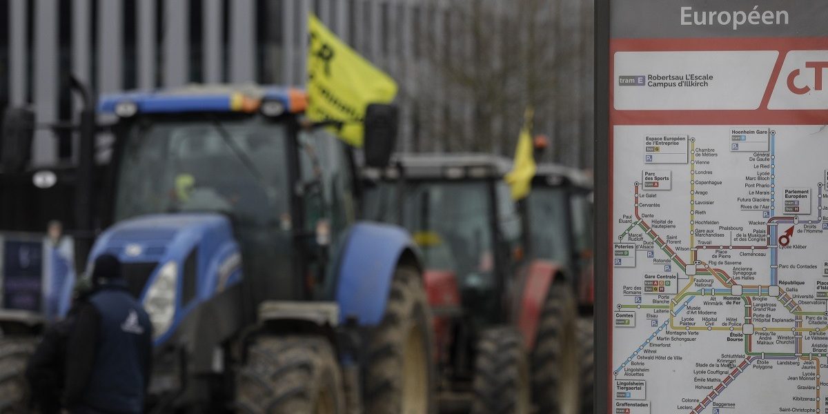 INQUAM_PROTEST_FERMIERI_PE_STRASBOURG_09_INQUAM_Photos_Octav_Ganea.jpg - JurnalUrban