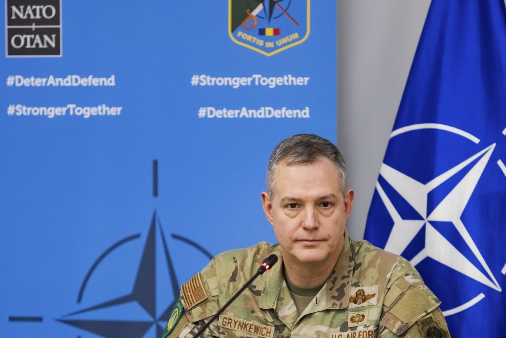 NATO pregătește terenul pentru o extindere a misiunilor în regiunile polare, semnalând o atenție tot mai mare asupra Arcticii și Groenlandei, zone strategice din ce în ce mai importante pentru securitatea globală