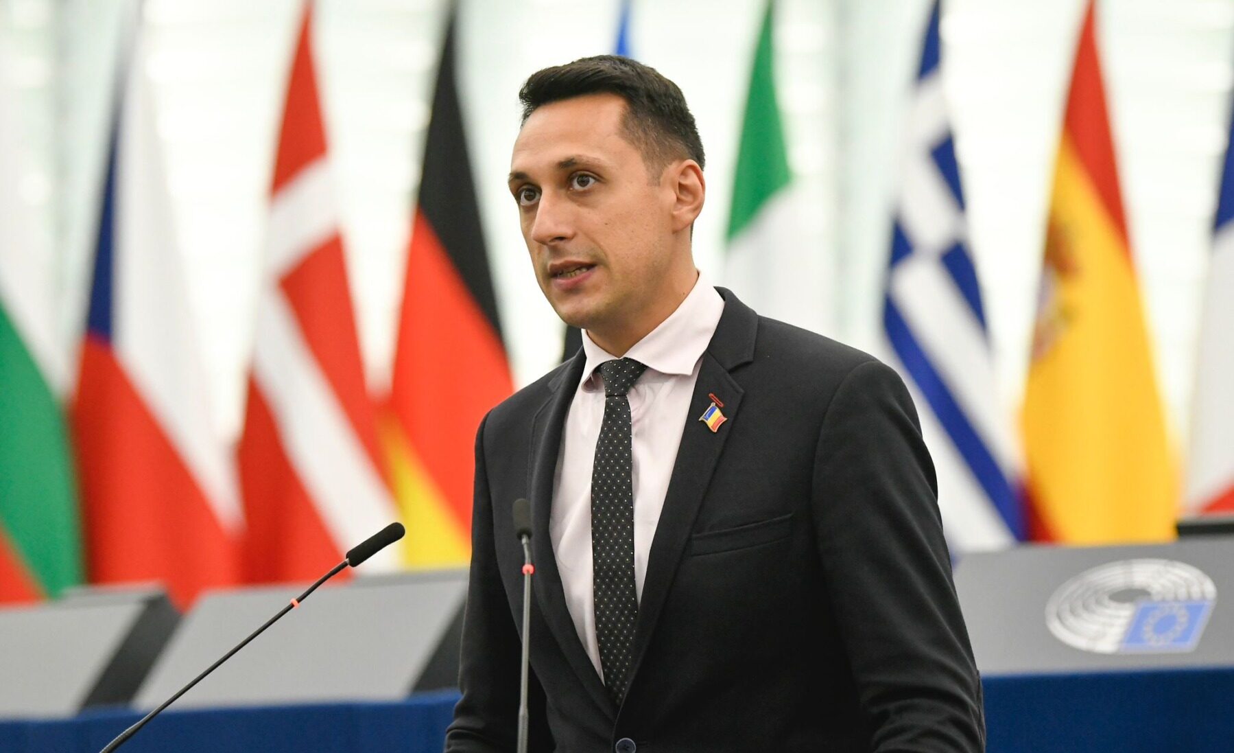 Vlad Gheorghe critică pe Claudiu Manda: „Ne ține lecții de drept, ca un infractor”