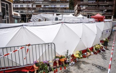 Prima ipoteză a anchetatorilor despre cauza incendiului din stațiunea de schi Crans-Montana / 40 de morți și 119 răniți. Un tânăr român, dat dispărut. Multe victime, încă neidentificate / Sky News amintește de Colectiv