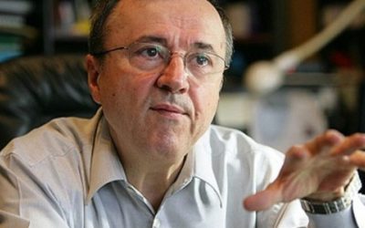 Ion Cristoiu, transportat de urgență la spital după o căzătură pe gheață. Gazetarul a cerut transferarea la o unitate privată