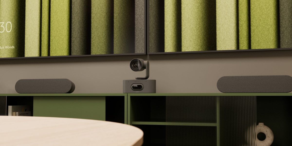 Large_Closeup-Rally-AI-Camera-Pro-with-Logitech-Audio1-scaled.jpeg - JurnalUrban