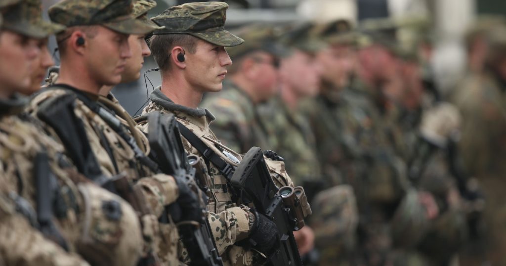 Germania trimite trupe în Groenlanda din cauza amenințărilor ruse și chineze Germania a decis să mobilizeze o echipă de recunoaștere în Groenlanda, în cadrul unei misiuni coordonate cu organizația NATO, ca răspuns la preocupările privind activitățile militare ale Rusiei și Chinei în regiunea Arctica