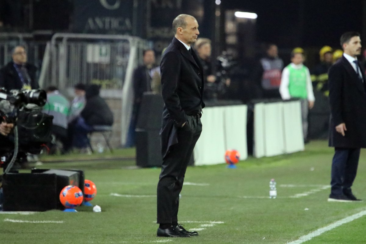 AC Milan, apărare relaxată; Leao, absent pe stânga în victoria 1-0