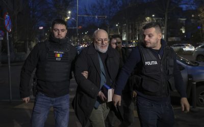 BREAKING. Medicul Cristian Andrei, dus în cătușe la Poliție, după ce a fost acuzat de agresiuni sexuale și viol