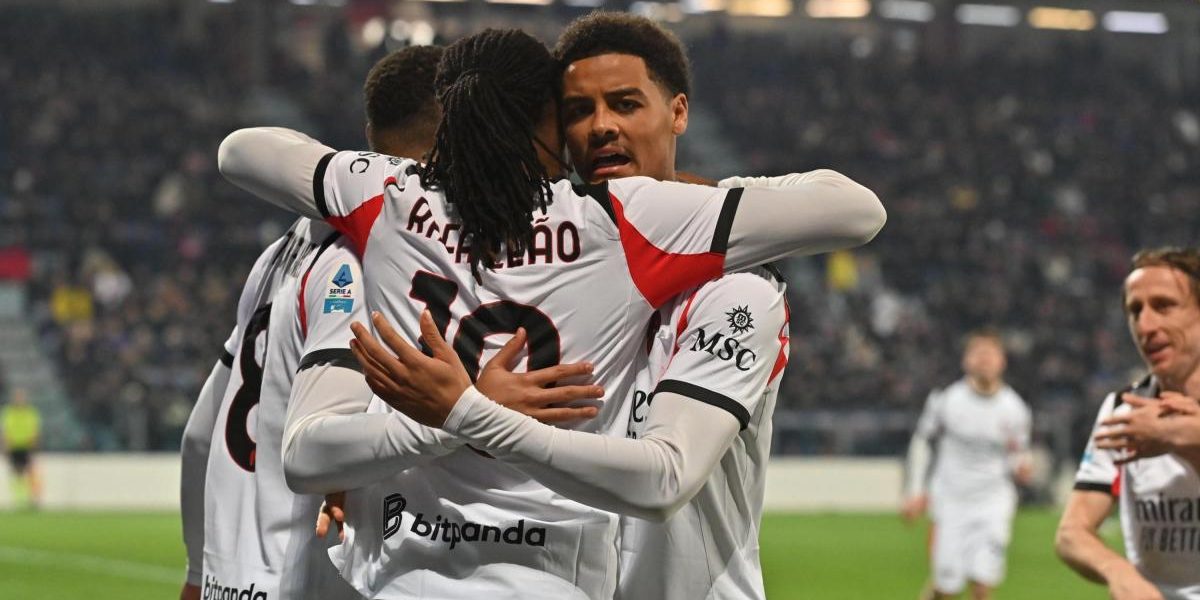 Cagliari-Milan 0-1 gol di Leao