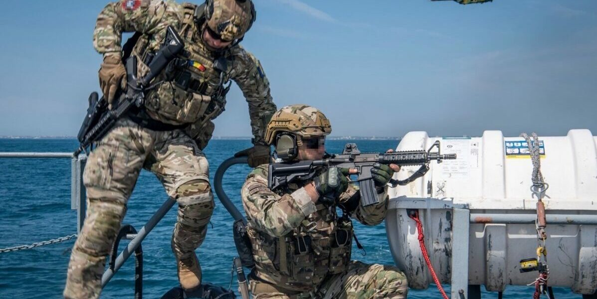 Militari-romani-Fortele-pentru-Operatii-Speciale-Exercitii-militare-e1666878717713.jpeg - JurnalUrban