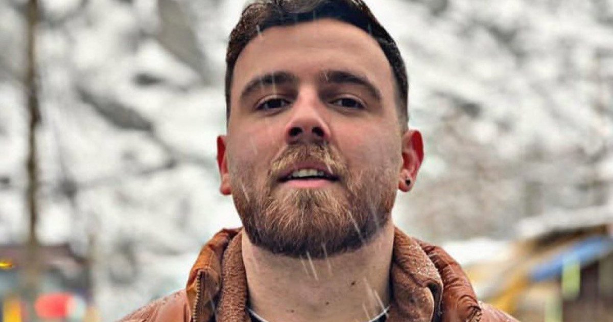 Dominic Fritz susține protestele din Iran: „Poporul iranian va învinge” Președintele Uniunii Salvați România (USR) și primarul Timișoarei, Dominic Fritz, a transmis miercuri un mesaj puternic de susținere pentru protestele împotriva regimului teocratic din Iran, în contextul unei situații deosebit de grave