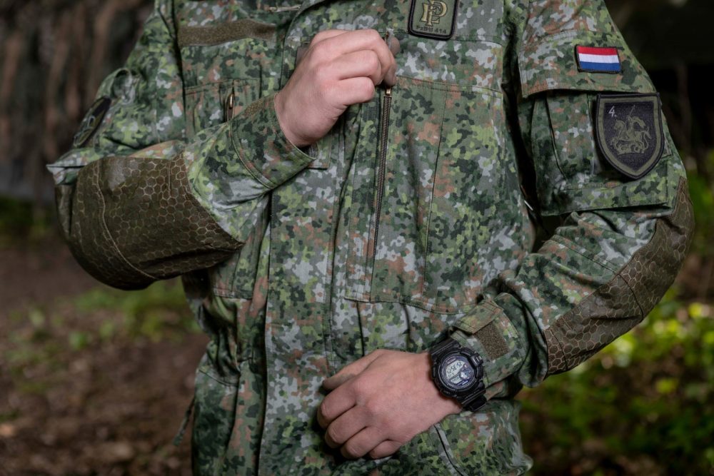Ministrul olandez al Apărării face valuri cu decizia de a trimite o singură persoană în Groenlanda Într-o demonstrație surprinzătoare de abordare neconvențională a misiunilor internaționale, ministrul olandez interimar al Apărării, Ruben Brekelmans, a anunțat recent decizia de a trimite în Groenlanda o singură persoană