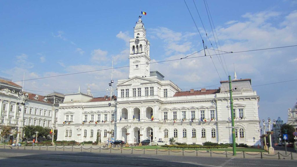 Politicienii TikTok au topit discret peste 90.000 de lei din bugetul orașului