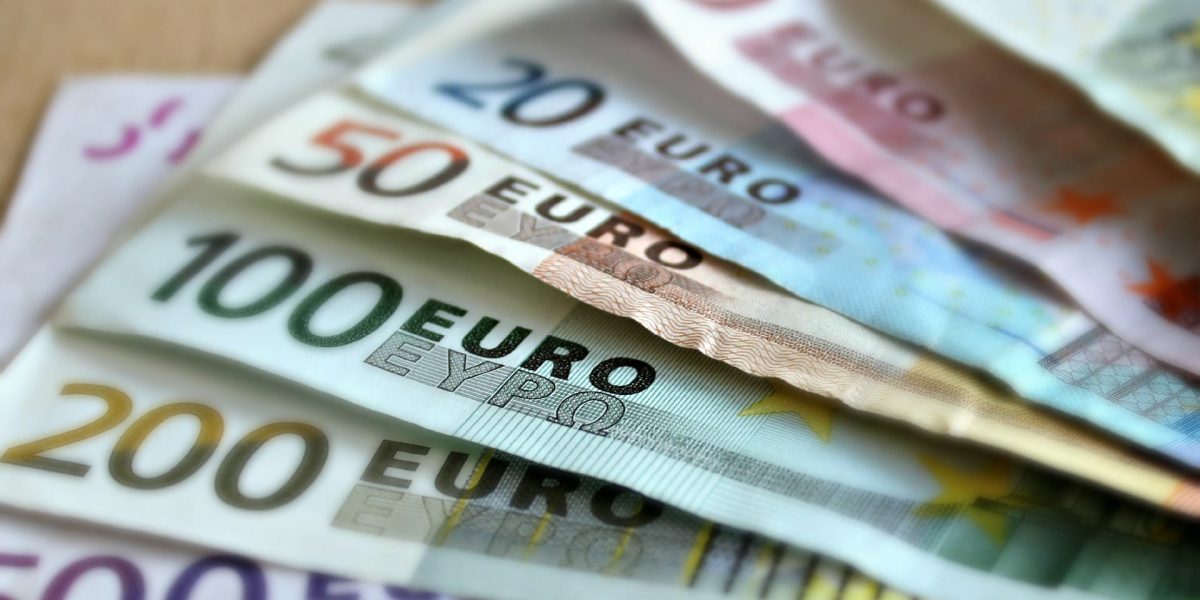 Programul "Medium Term Notes" se majorează cu 9 miliarde euro, - JurnalUrban